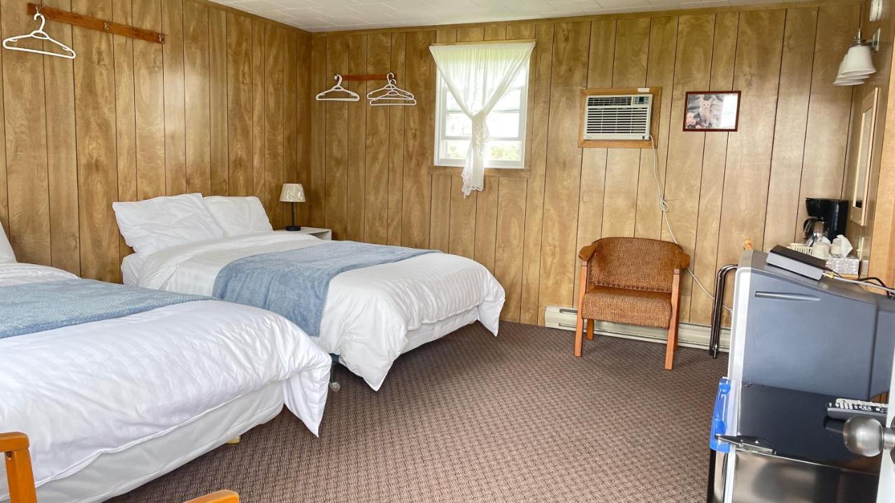 Rachel'S Motel And Cottages Surrey Dış mekan fotoğraf