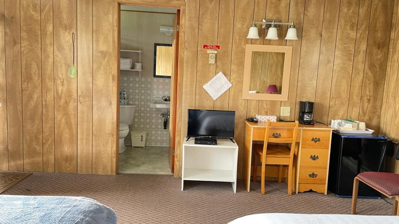 Rachel'S Motel And Cottages Surrey Dış mekan fotoğraf